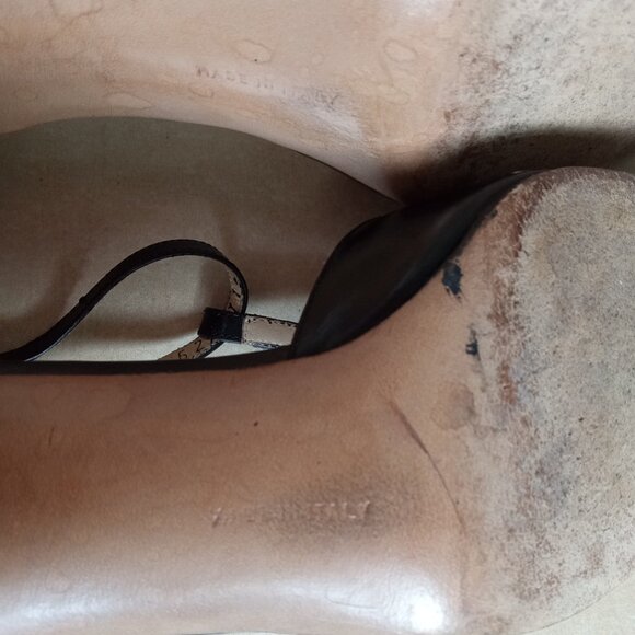 Vintage Salvatore Ferragamo Women's Black T-Strap Pumps - Picture 12 of 16